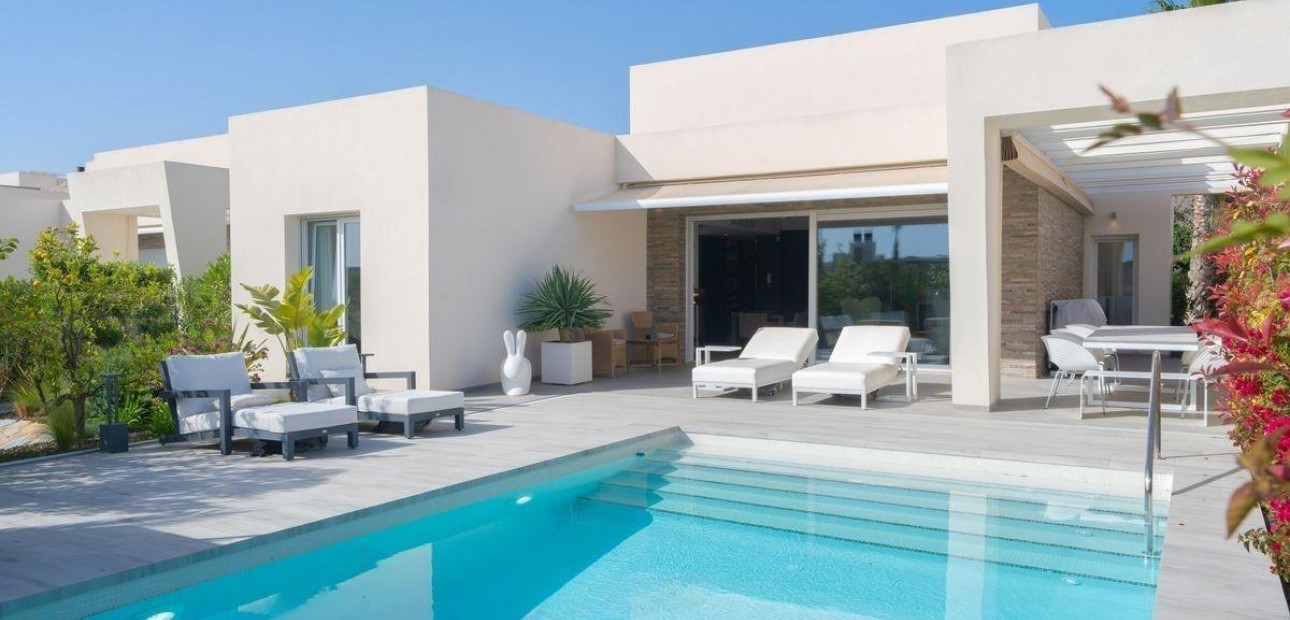 Sale - Villa -
Algorfa - Comunidad valenciana