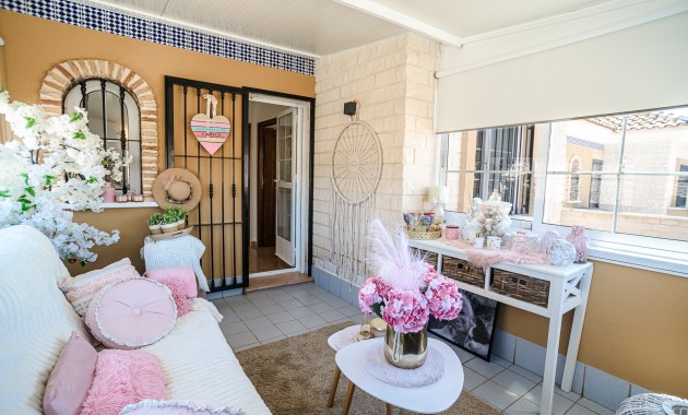 Sale - House -
Guardamar del Segura - EL RASO