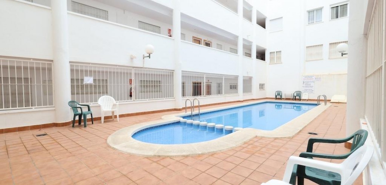 Sale - Apartment / flat -
Torrevieja - Parque de las Naciones