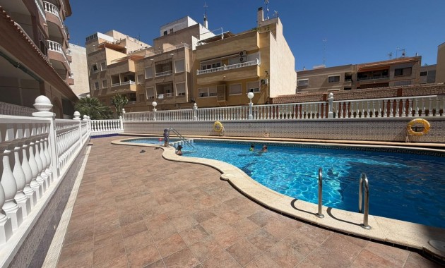 Sale - Apartment / flat -
Torrevieja - La Mata pueblo