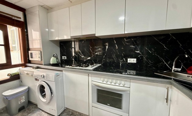 Sale - Apartment / flat -
Torrevieja - Playa del cura
