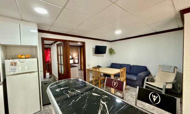 Sale - Apartment / flat -
Torrevieja - Playa del cura