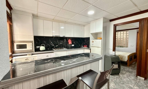 Sale - Apartment / flat -
Torrevieja - Playa del cura
