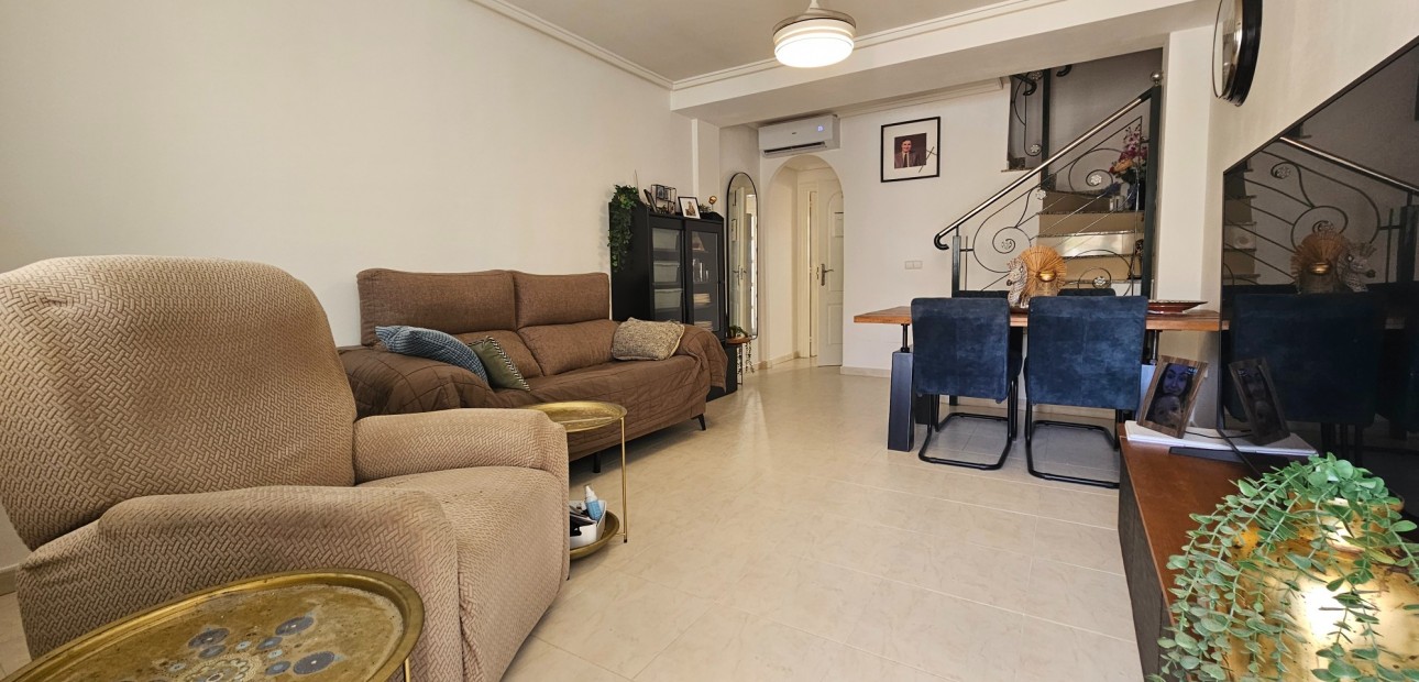 Sale - Townhouse / Semi-detached -
Ciudad Quesada - Cuidad Quesada