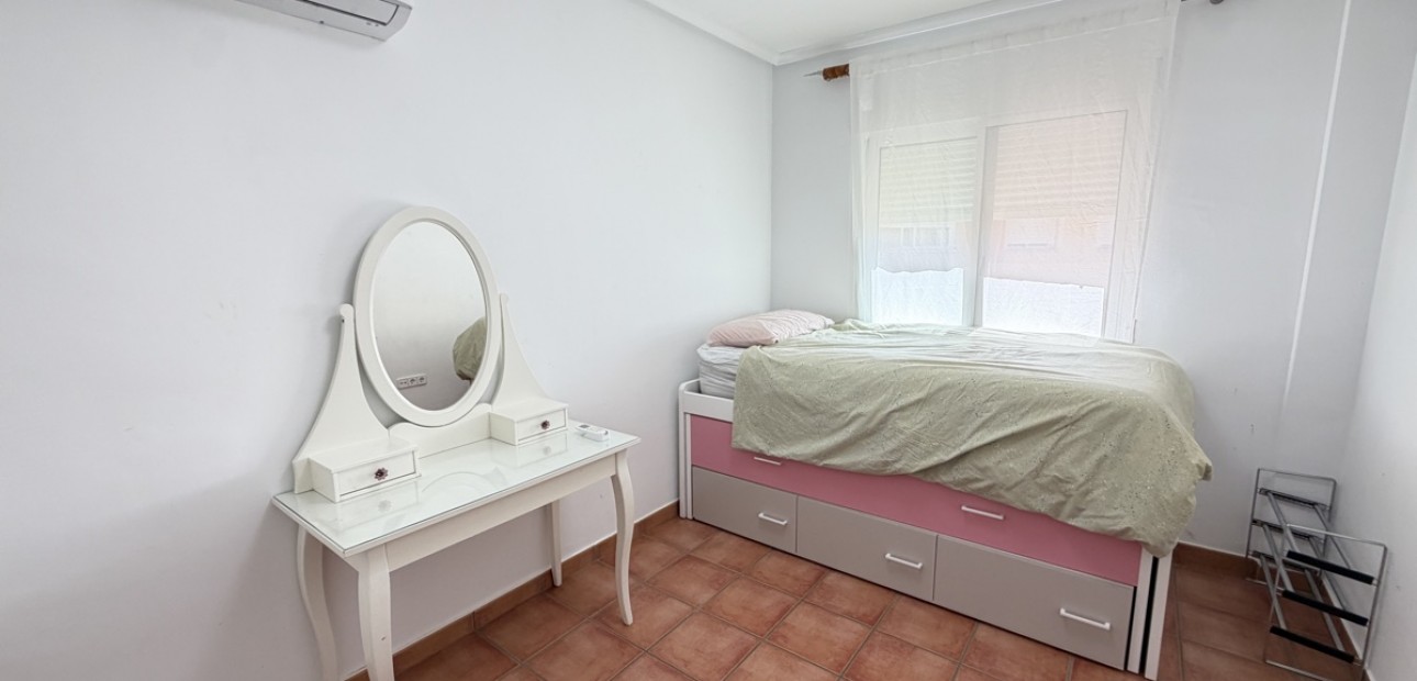 Sale - Townhouse -
Pilar de La Horadada - Pilar de La Horadada - Town