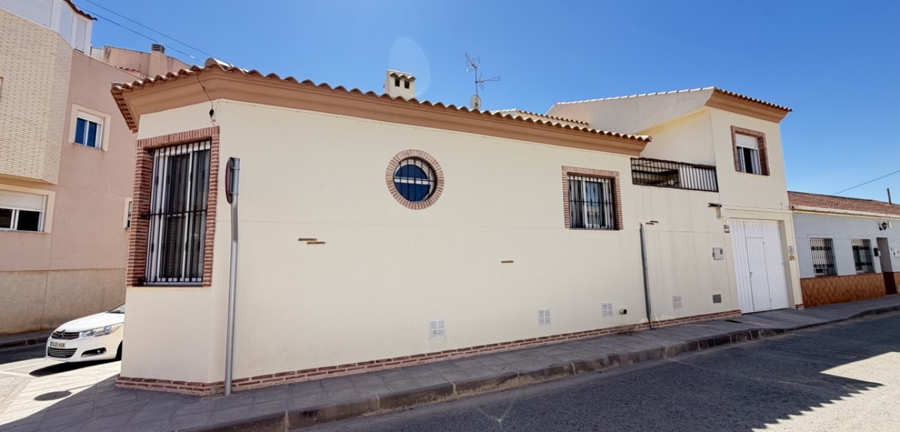 Sale - Townhouse -
Pilar de La Horadada - Pilar de La Horadada - Town