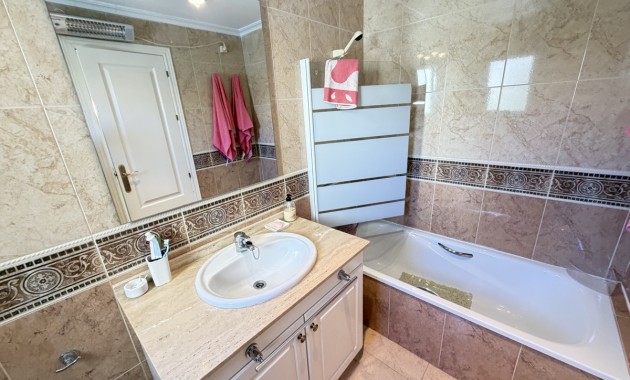 Sale - Townhouse -
Orihuela Costa - Lomas de Campoamor