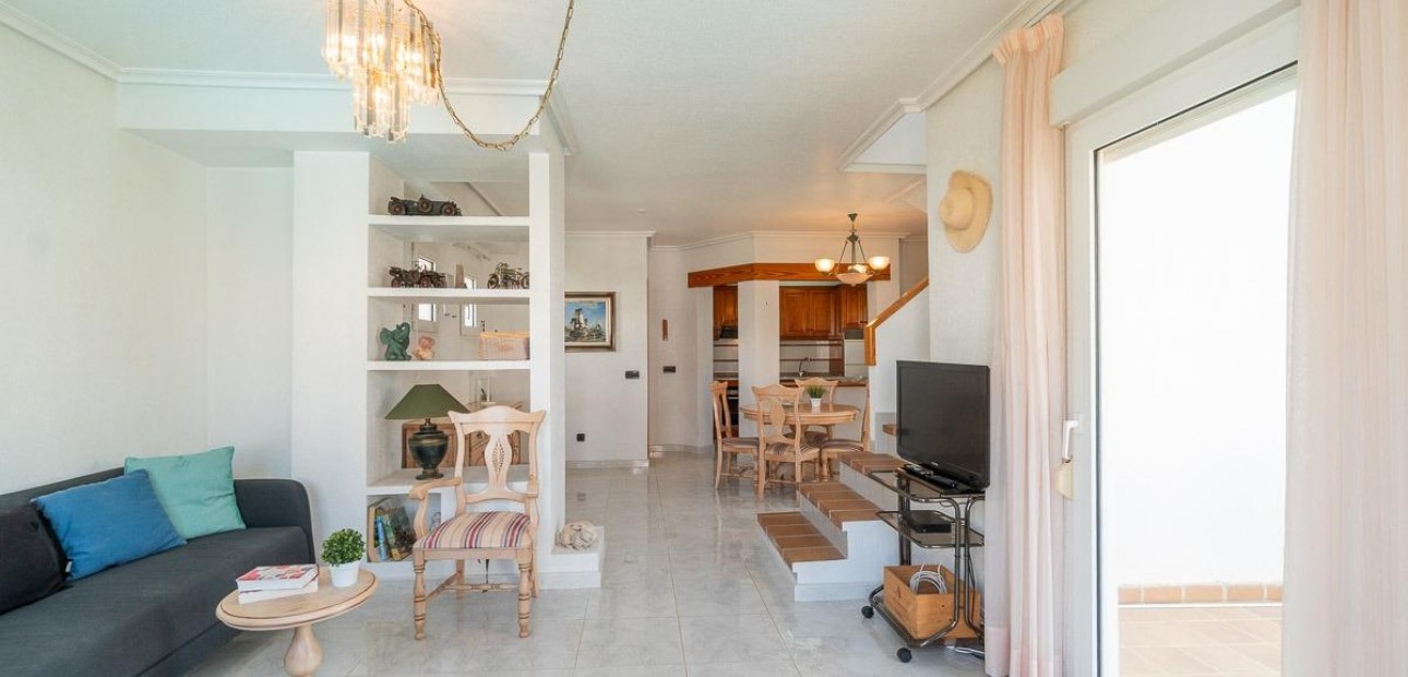 Sale - Duplex -
Orihuela Costa - Playa Flamenca