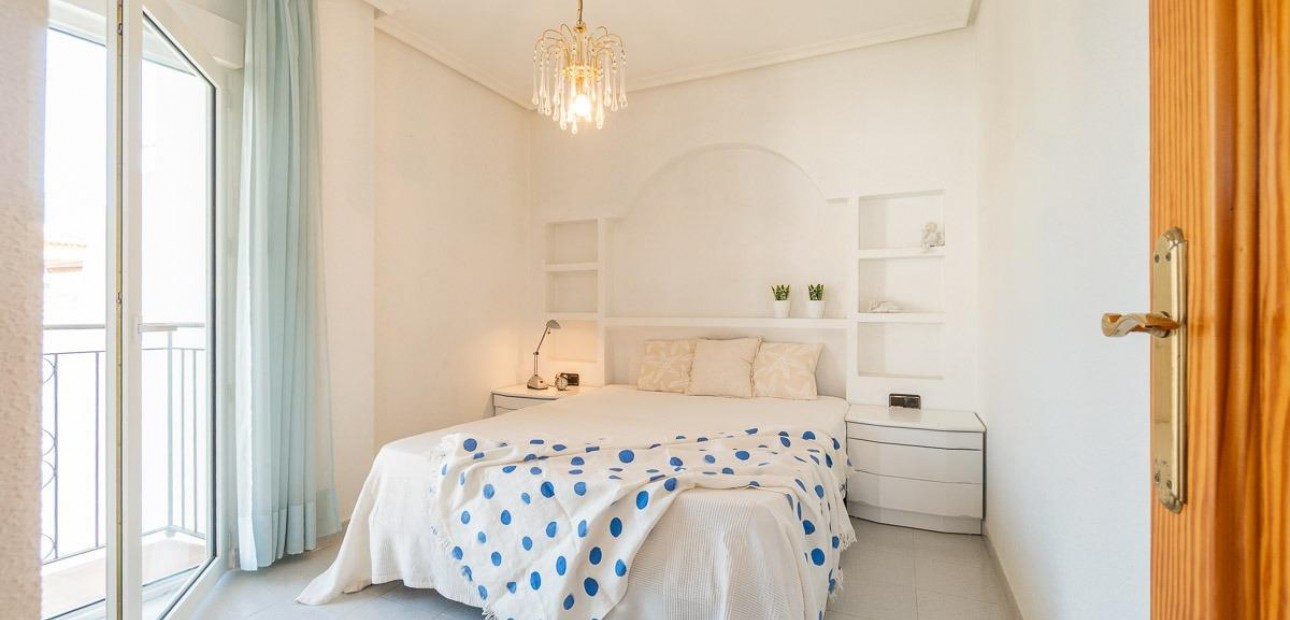 Sale - Duplex -
Orihuela Costa - Playa Flamenca