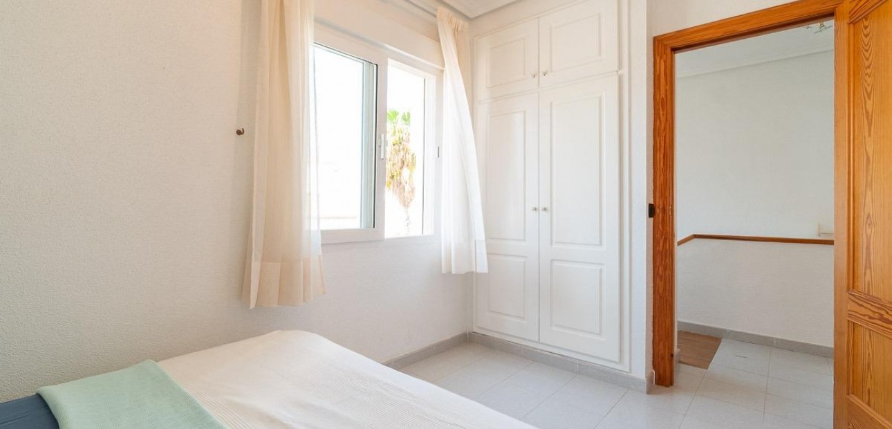 Sale - Duplex -
Orihuela Costa - Playa Flamenca