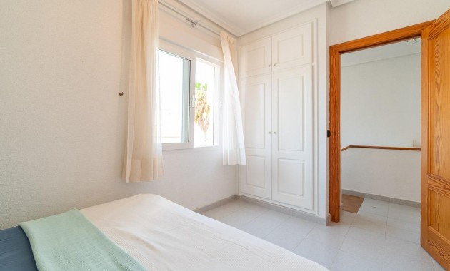 Sale - Duplex -
Orihuela Costa - Playa Flamenca