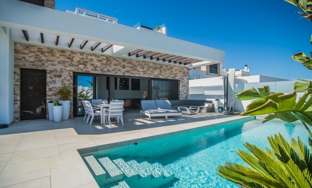 Sale - Villa -
ROJALES