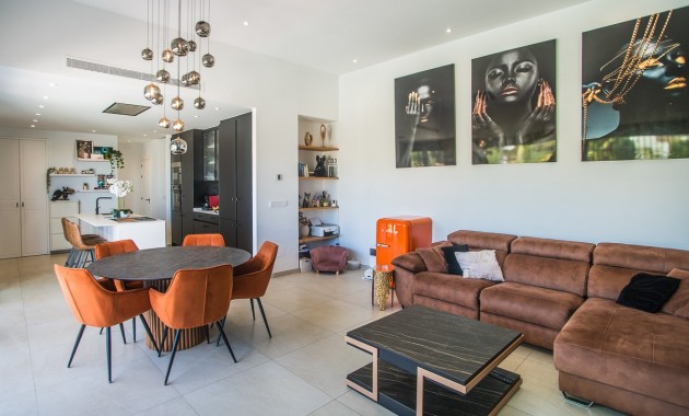 Sale - Villa -
ROJALES