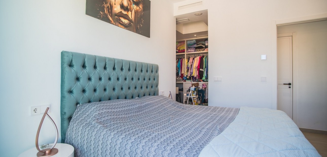 Sale - Villa -
ROJALES