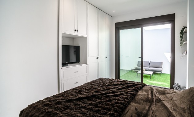 Sale - Villa -
ROJALES