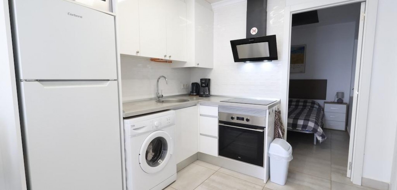 Sale - Bungalow -
Torrevieja - La Siesta - El Salado - Torreta