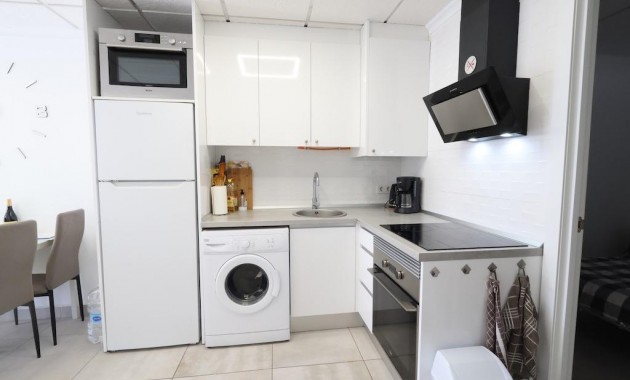 Sale - Bungalow -
Torrevieja - La Siesta - El Salado - Torreta