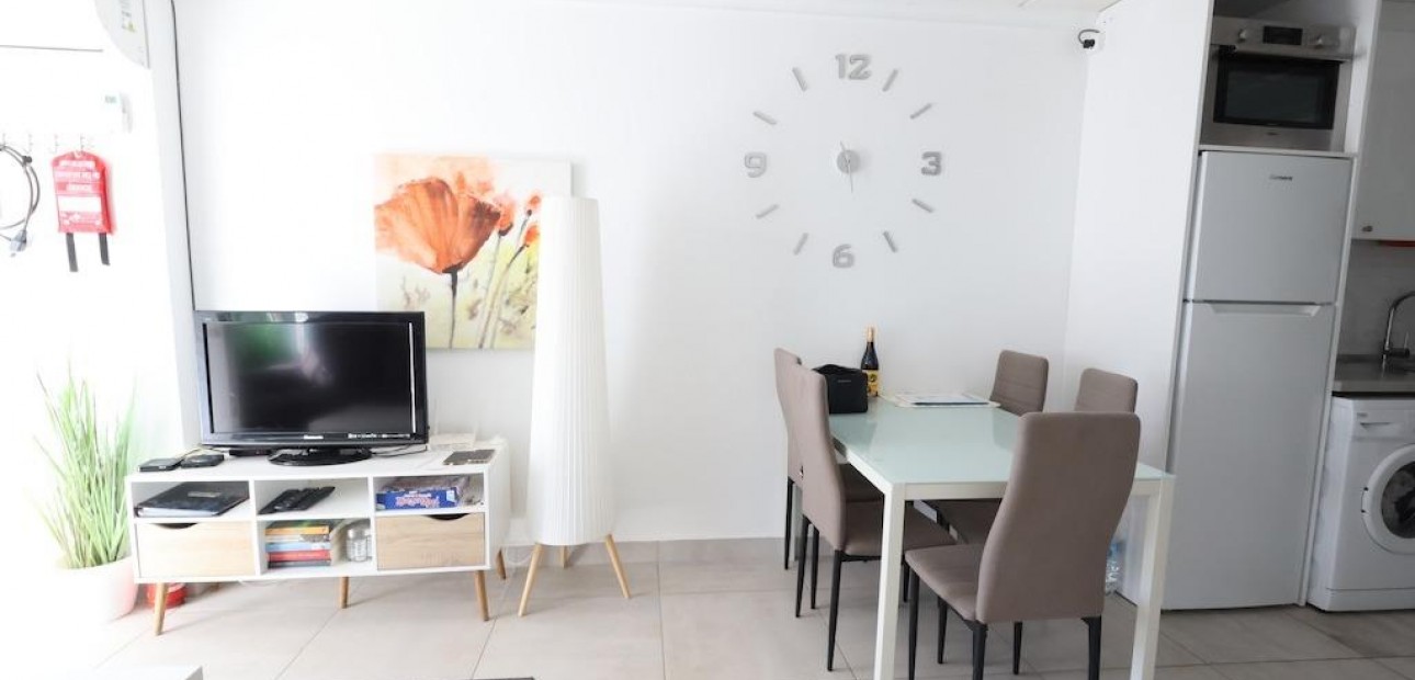 Sale - Bungalow -
Torrevieja - La Siesta - El Salado - Torreta