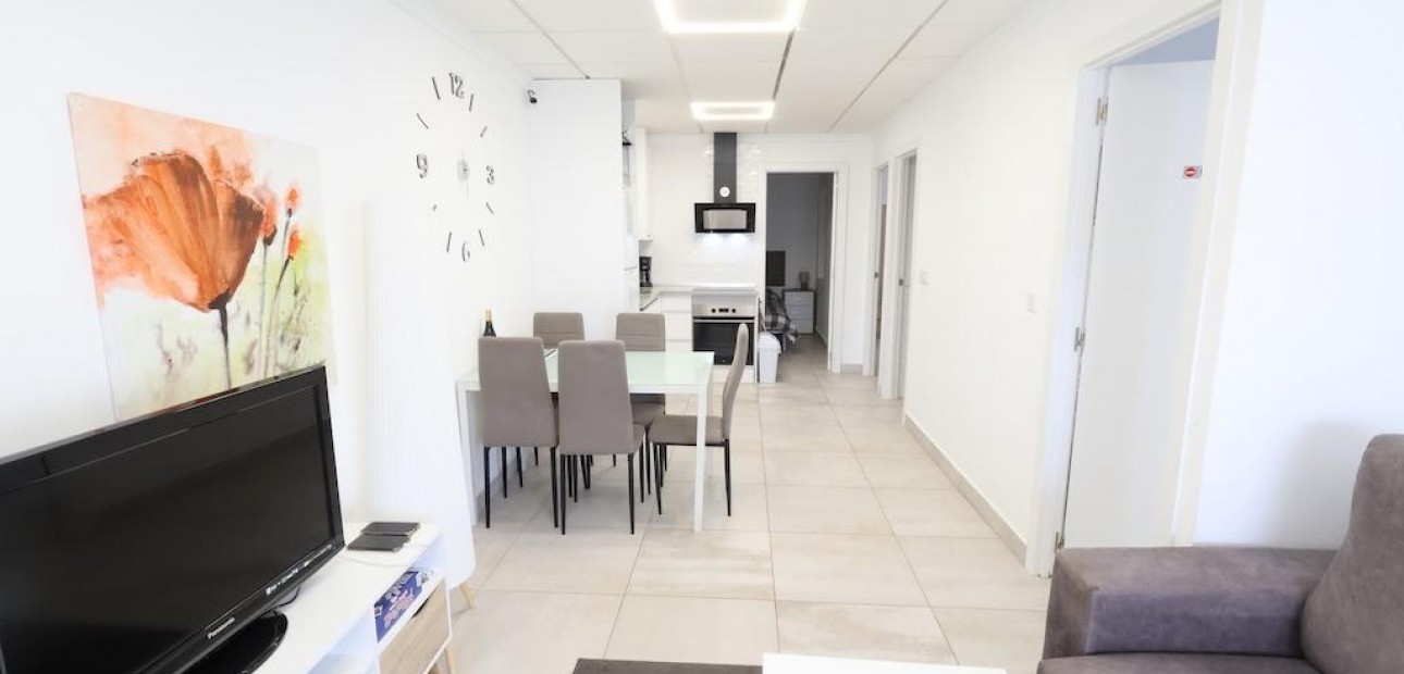 Sale - Bungalow -
Torrevieja - La Siesta - El Salado - Torreta