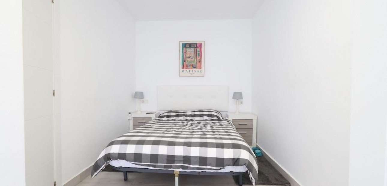 Sale - Bungalow -
Torrevieja - La Siesta - El Salado - Torreta