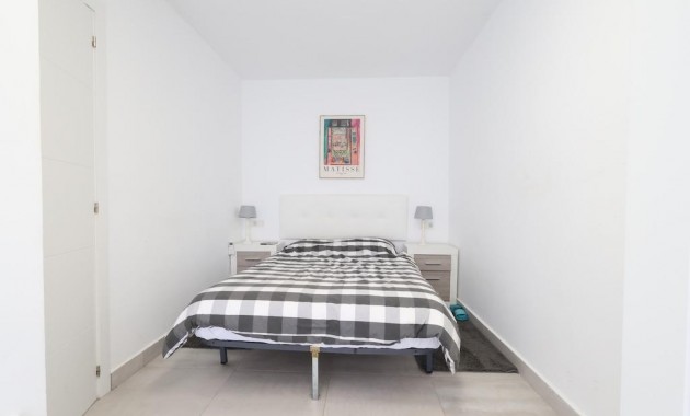 Sale - Bungalow -
Torrevieja - La Siesta - El Salado - Torreta