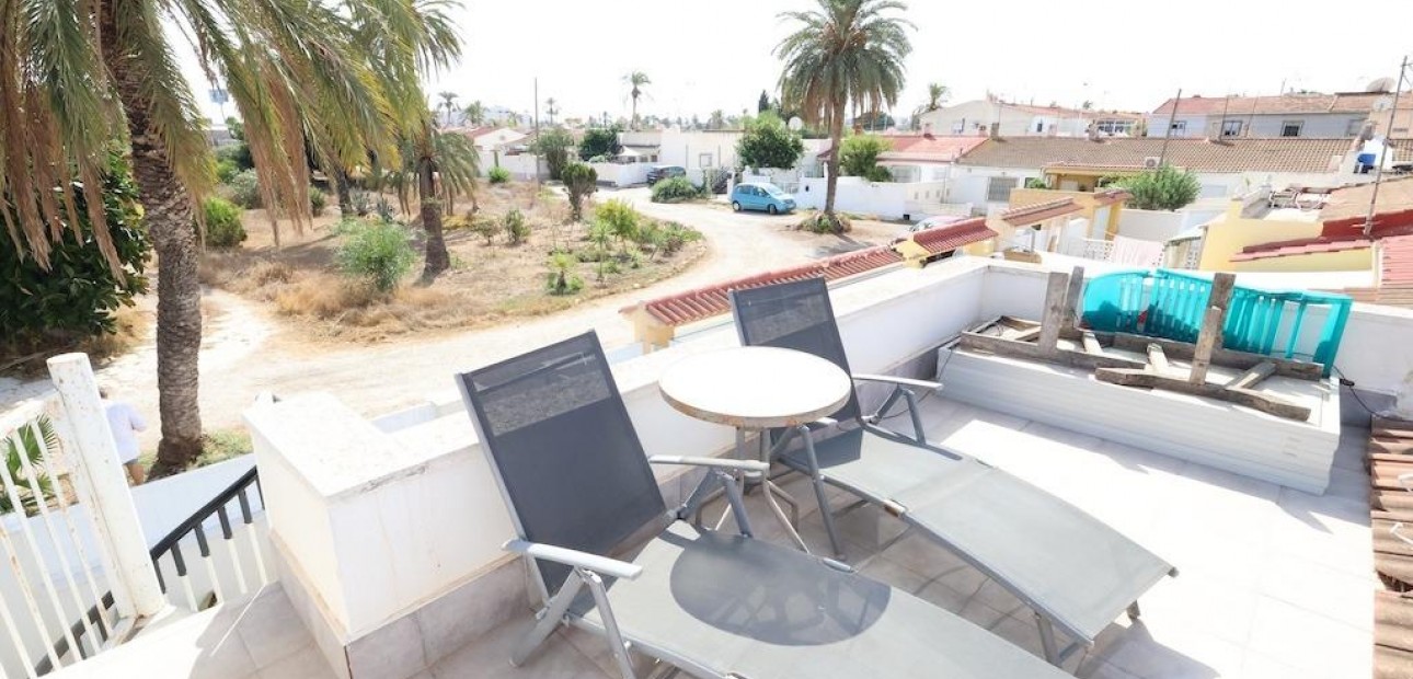 Sale - Bungalow -
Torrevieja - La Siesta - El Salado - Torreta