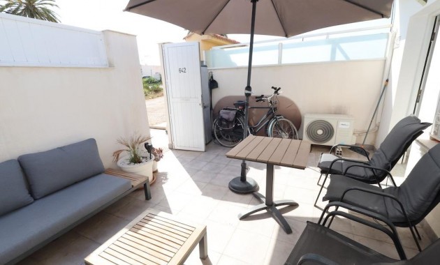 Sale - Bungalow -
Torrevieja - La Siesta - El Salado - Torreta
