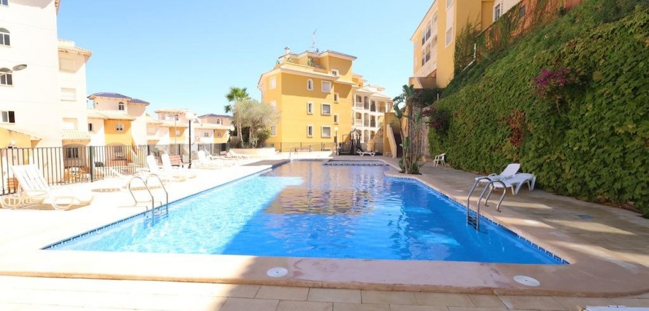 Sale - Apartment / flat -
Orihuela Costa - Campoamor