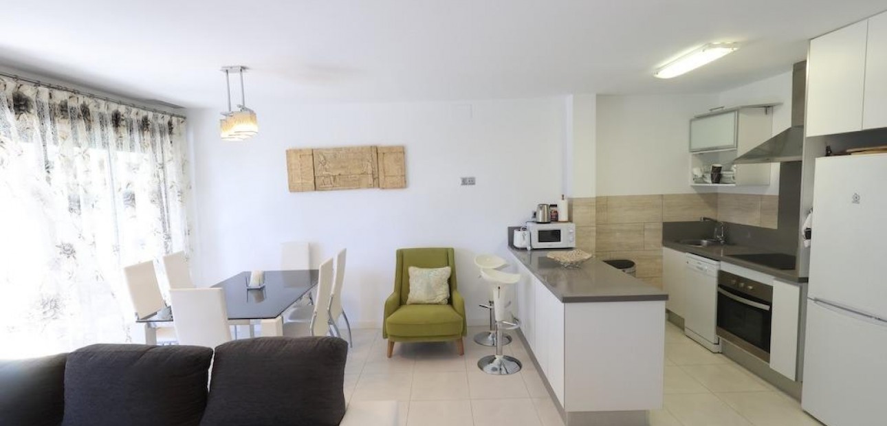 Sale - Apartment / flat -
Orihuela Costa - Campoamor
