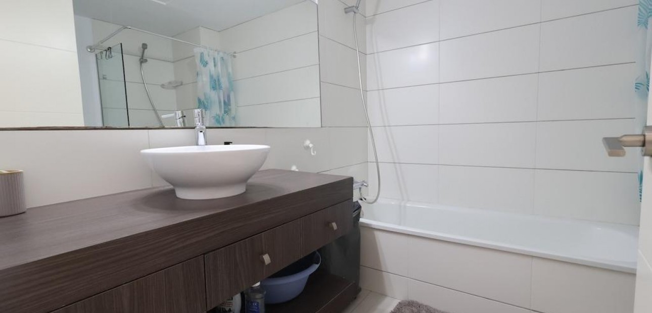 Sale - Apartment / flat -
Orihuela Costa - Campoamor