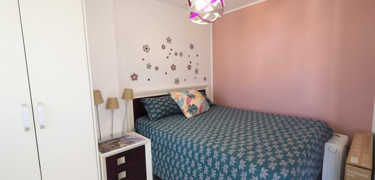 Sale - Apartment / flat -
Orihuela Costa - Campoamor