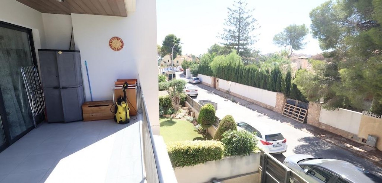 Sale - Apartment / flat -
Orihuela Costa - Campoamor