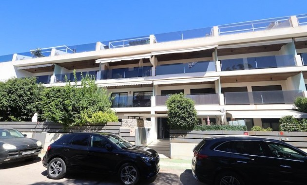 Sale - Apartment / flat -
Orihuela Costa - Campoamor