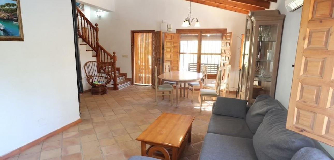 Sale - Villa -
Orihuela Costa - Cabo Roig
