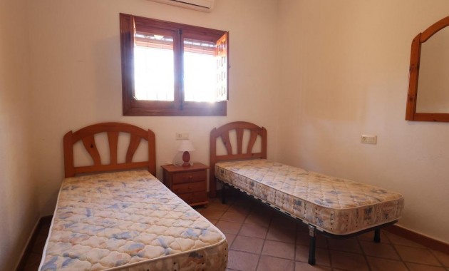 Sale - Villa -
Orihuela Costa - Cabo Roig