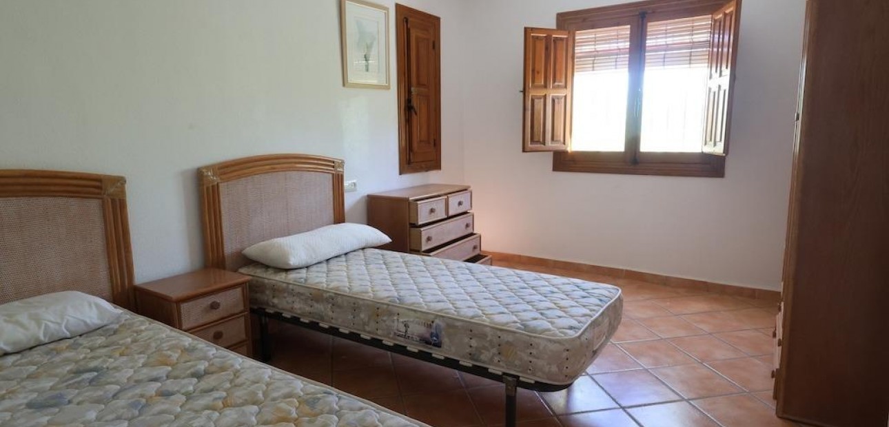 Sale - Villa -
Orihuela Costa - Cabo Roig