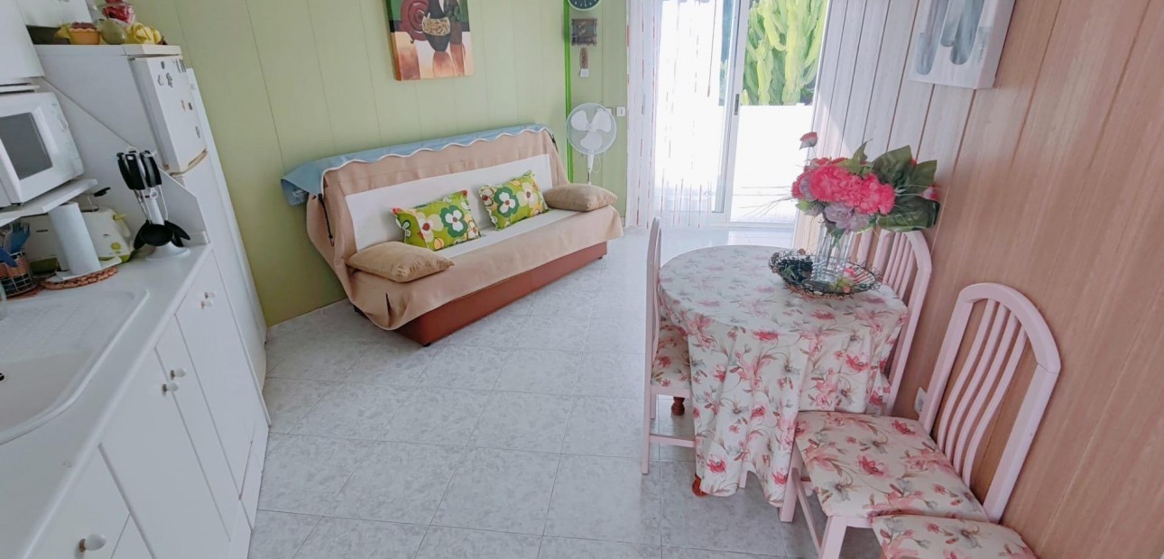 Sale - Apartment / flat -
San Miguel de Salinas - Cerro del Sol