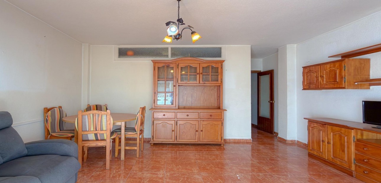 Sale - Apartment / flat -
Torrevieja - Estacion de autobuses