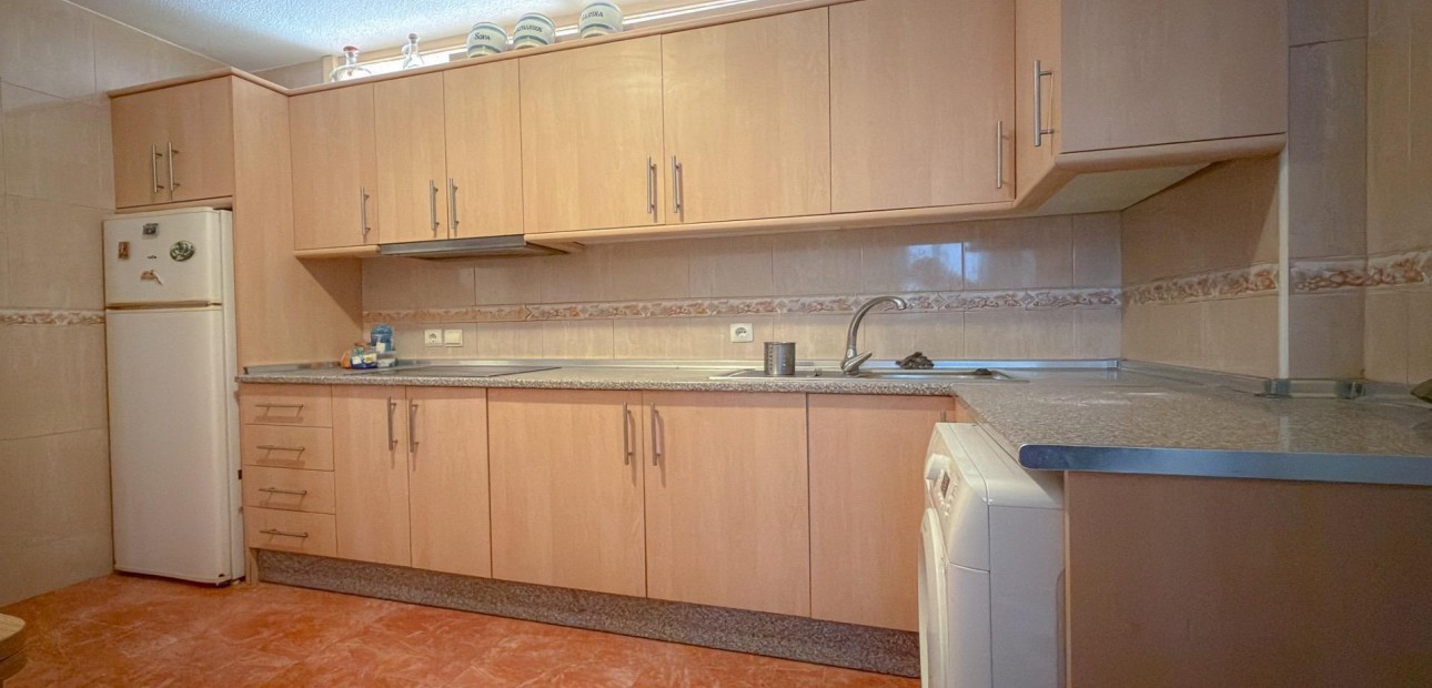 Sale - Apartment / flat -
Torrevieja - Estacion de autobuses