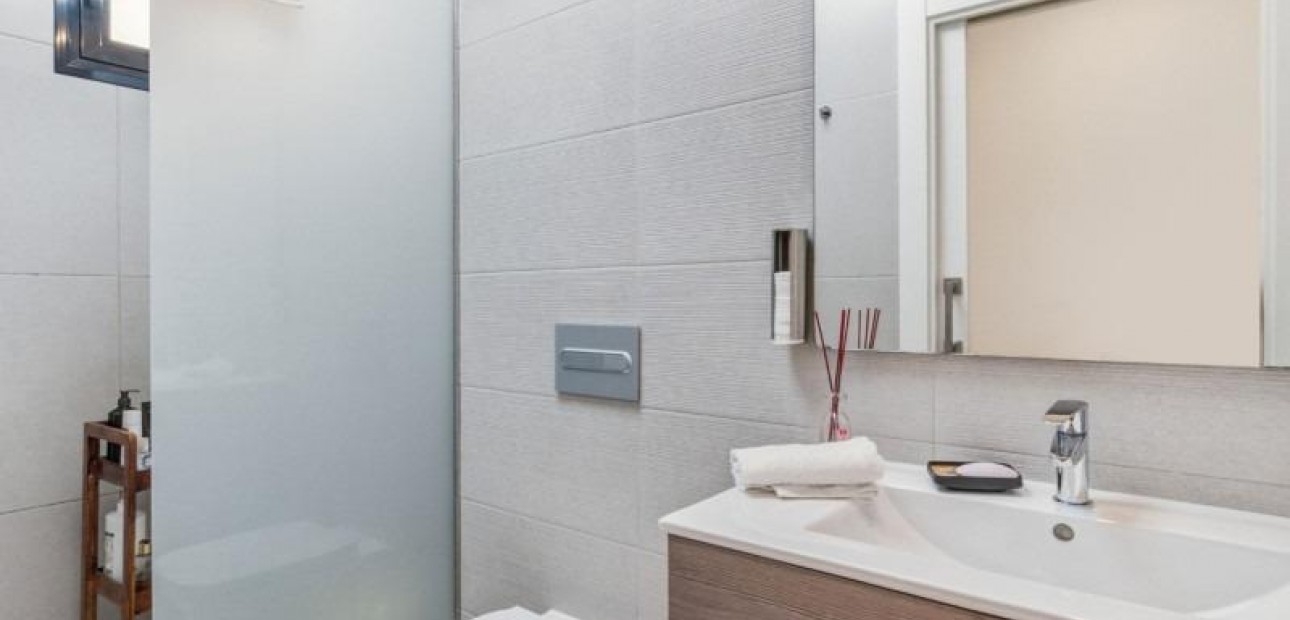 Sale - Villa -
Benijofar - Pueblo 4