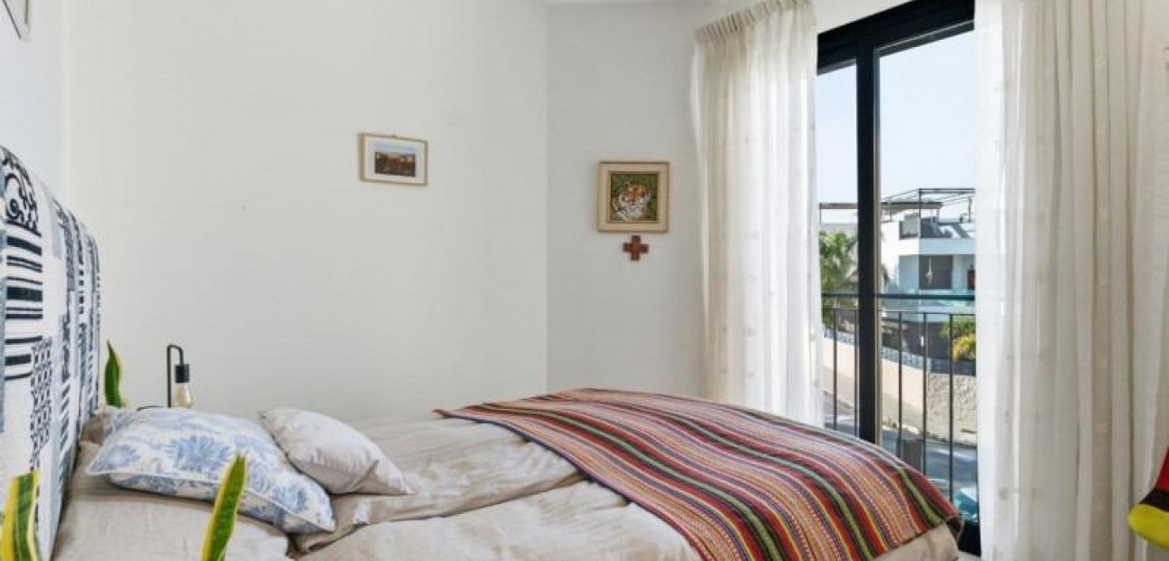 Sale - Villa -
Benijofar - Pueblo 4