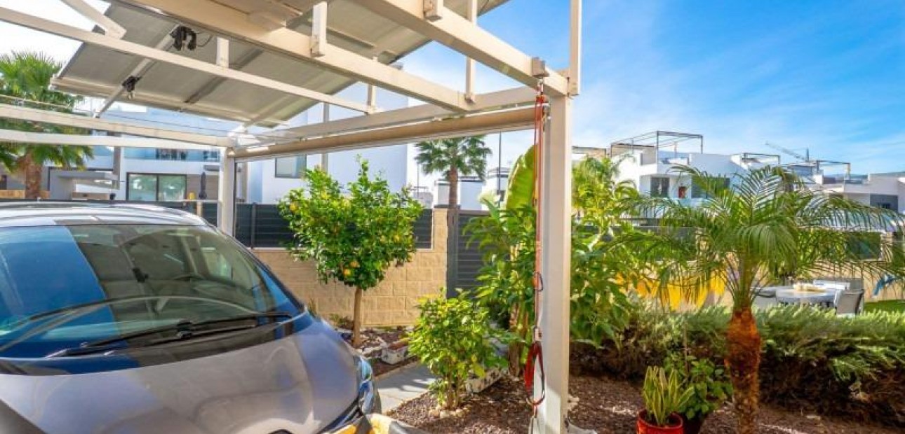 Sale - Villa -
Benijofar - Pueblo 4