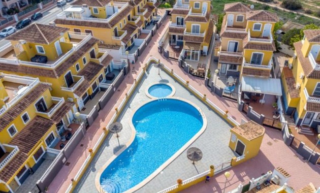 Sale - Duplex -
Orihuela Costa - La Chismosa