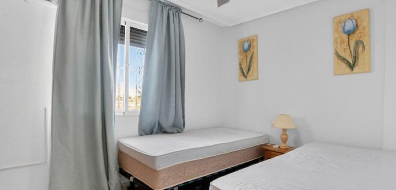 Sale - Duplex -
Orihuela Costa - La Chismosa