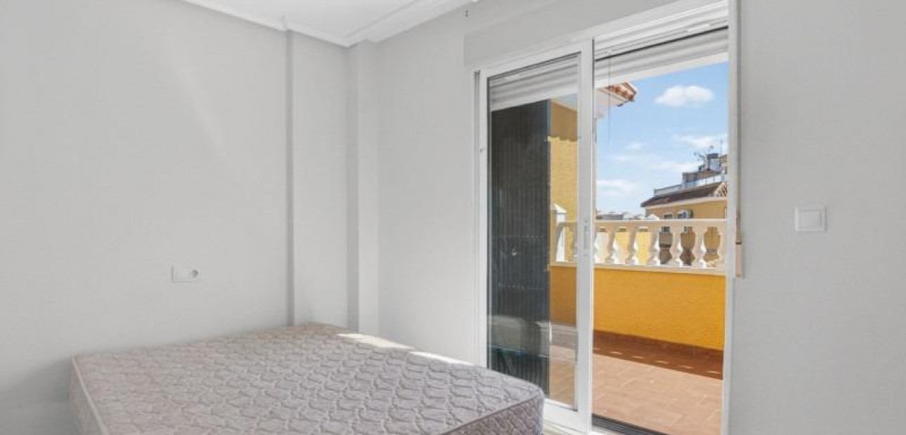 Sale - Duplex -
Orihuela Costa - La Chismosa