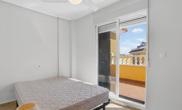Sale - Duplex -
Orihuela Costa - La Chismosa