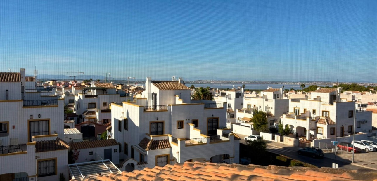 Sale - Apartment / flat -
Orihuela Costa - Los Altos