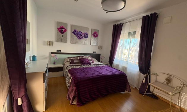 Sale - Apartment / flat -
Orihuela Costa - Los Altos