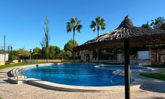 Sale - Apartment / flat -
Orihuela Costa - Los Altos