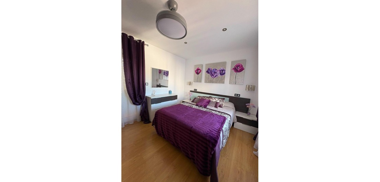 Sale - Apartment / flat -
Orihuela Costa - Los Altos